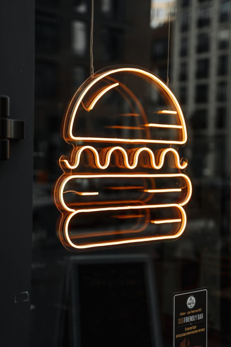 Вывеска из гибкого неона для бургерной